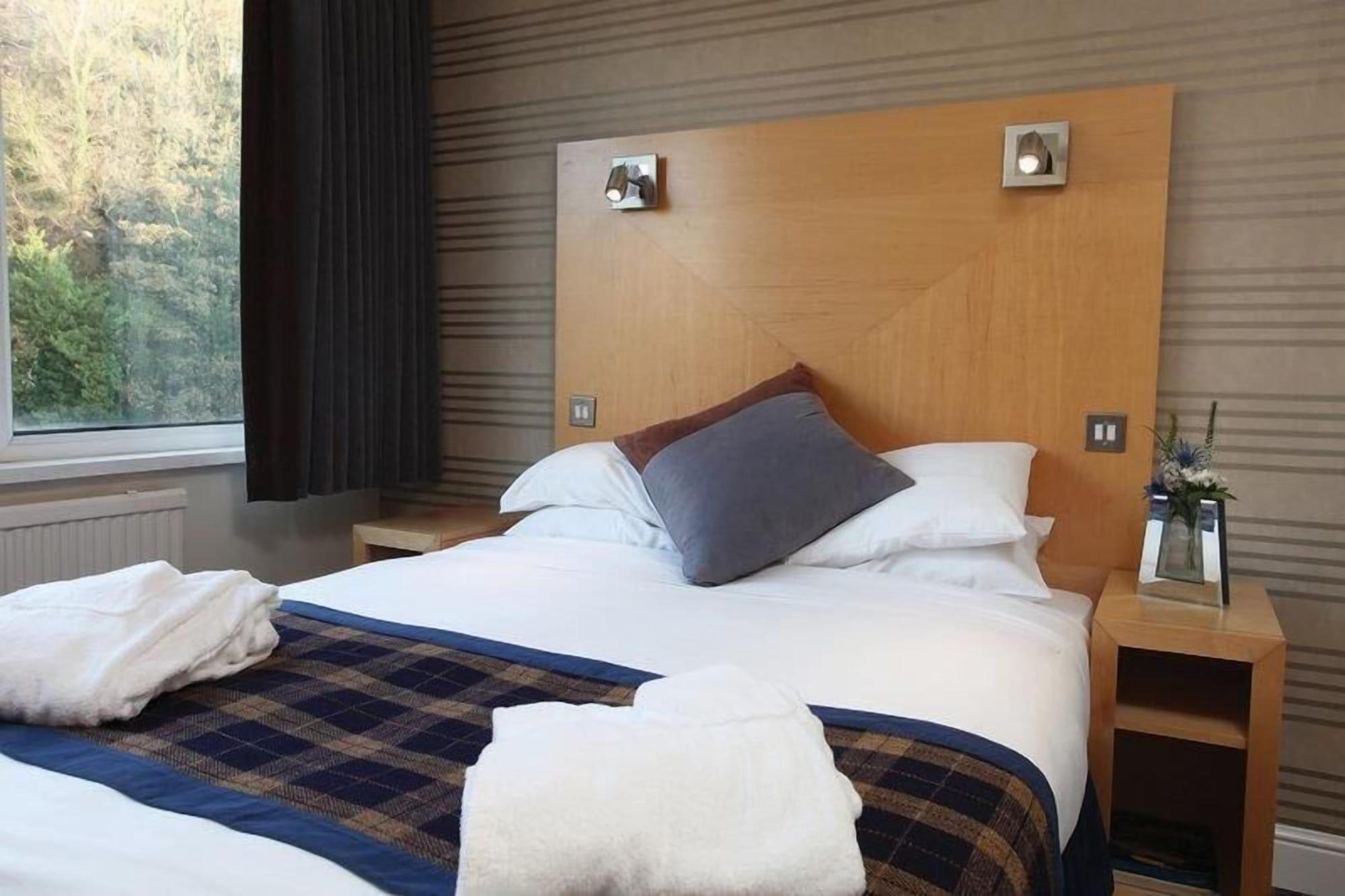 Best Western Palace Hotel & Casino Douglas Room photo